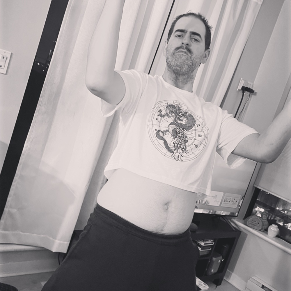 Crop top - Picture 2 of 2